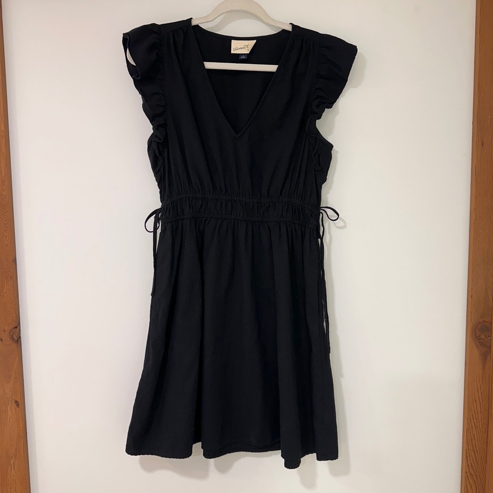 Universal Thread Ruffle‎ Sleeve Mini Dress Women Small Black Smocked Cottagecore